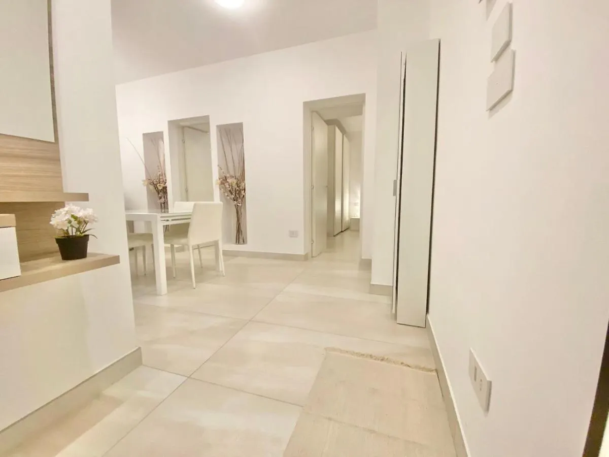 Elegance Duomo Apartment Milan