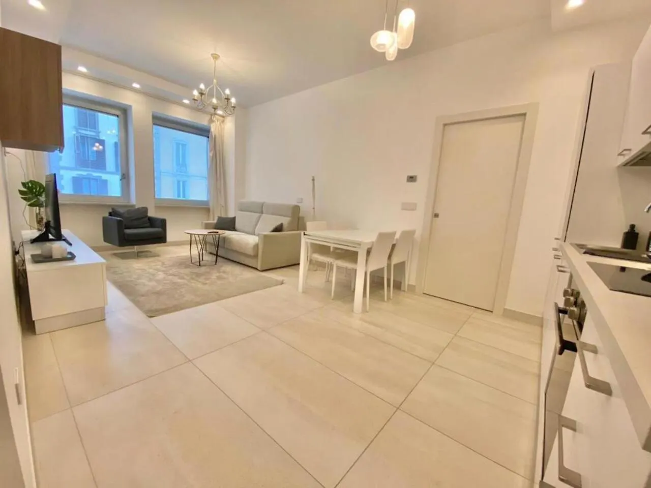 Elegance Duomo Apartment Milan 0*,